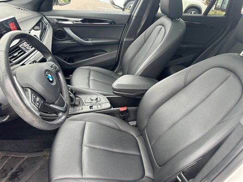 Used 2021 BMW X1 xDrive28i w/ Convenience Package image 9