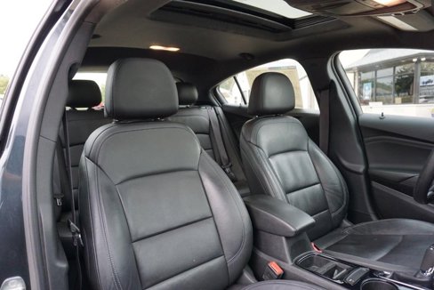 Used 2017 Chevrolet Cruze Premier image 28