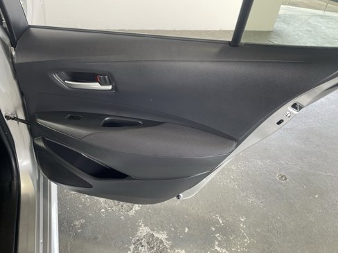 Used 2021 Toyota Corolla LE image 24
