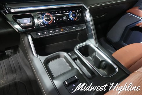 Used 2024 GMC Sierra 2500 Denali Ultimate w/ Max Trailering Package image 16