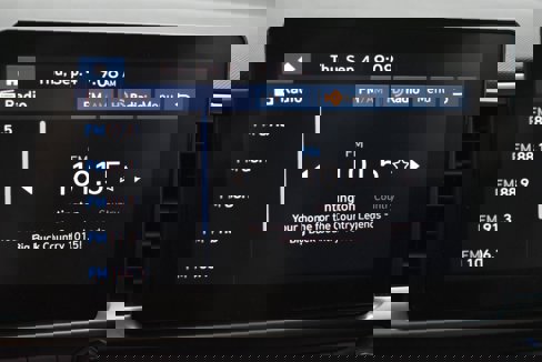 Used 2024 Hyundai Venue SEL image 28