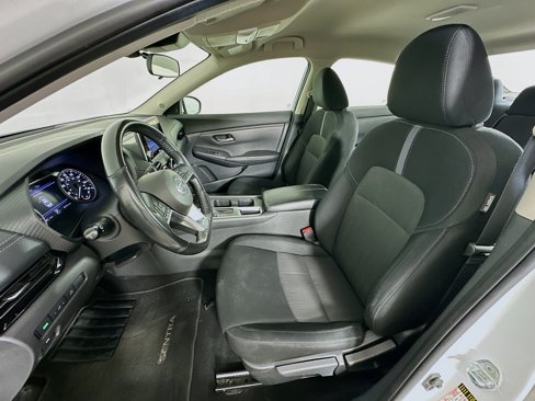 Used 2022 Nissan Sentra SV image 13