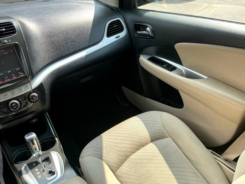 Used 2012 Dodge Journey SXT w/ Safe & Sound Pkg image 19