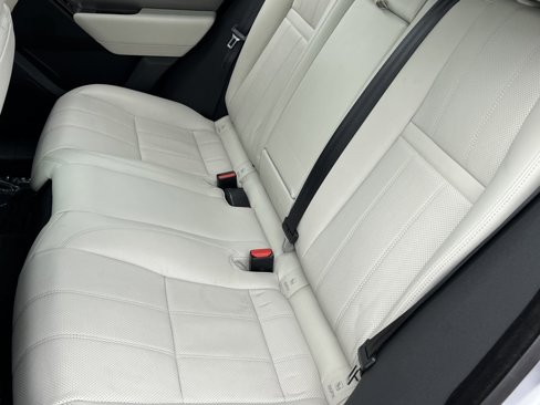 Used 2021 Land Rover Range Rover Velar S image 17