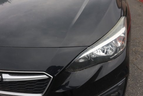 Used 2018 Subaru Impreza 2.0i Premium image 10