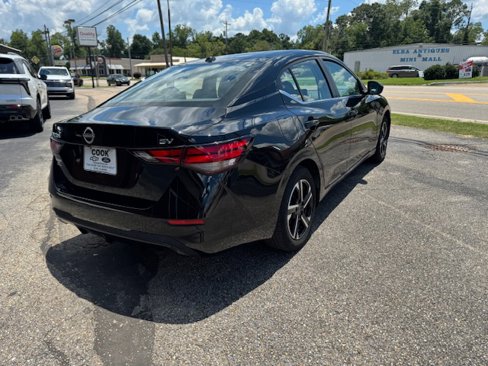 Used 2024 Nissan Sentra SV image 6