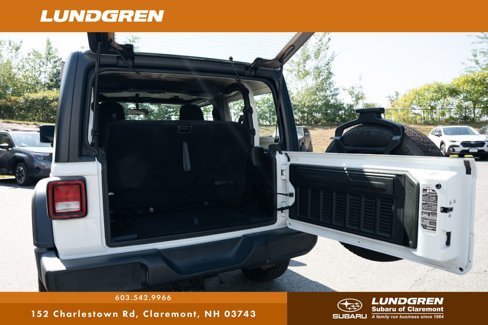Used 2019 Jeep Wrangler Sport image 15