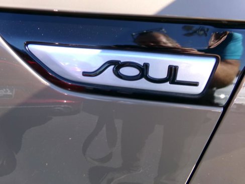 Used 2016 Kia Soul w/ Convenience Package image 33