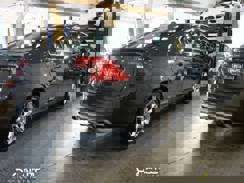 Used 2016 Volvo S60 T5 Premier image 4