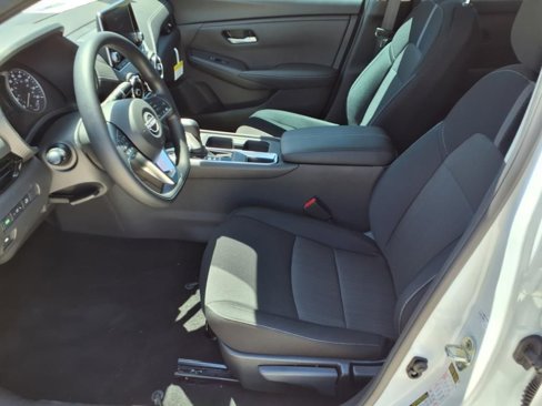 New 2025 Nissan Sentra SV image 10