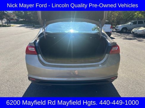Used 2023 Chevrolet Malibu LT image 31