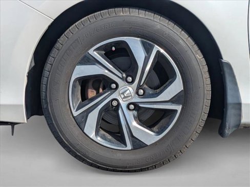 Used 2016 Honda Accord LX image 9