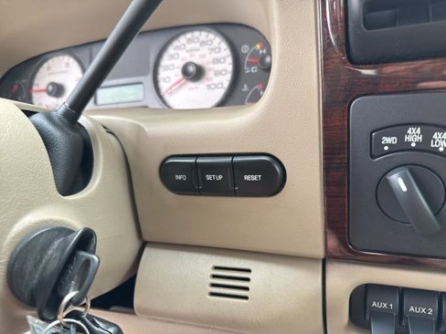 Used 2007 Ford F250 King Ranch image 28