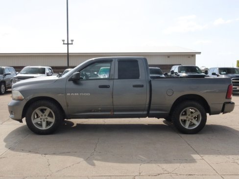 Used 2012 RAM 1500 Express image 3