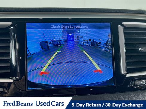 Used 2017 Chrysler Pacifica Touring-L image 24