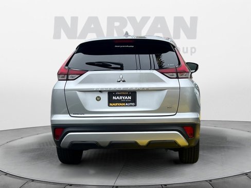 Used 2022 Mitsubishi Eclipse Cross SE image 6