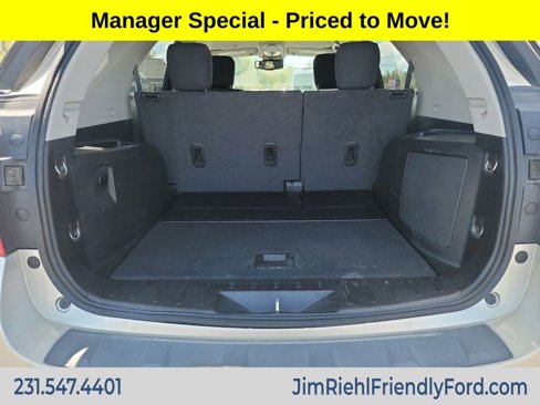 Used 2015 Chevrolet Equinox LT w/ Driver Convenience Package image 12