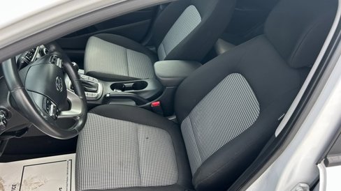 Used 2020 Hyundai Kona SEL image 12