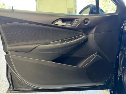 Used 2016 Chevrolet Cruze LT w/ Convenience Package image 17