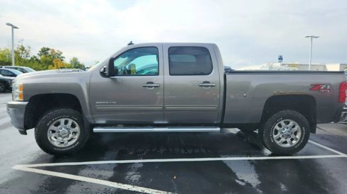 Used 2013 Chevrolet Silverado 2500 LT w/ Z71 Appearance Package image 8
