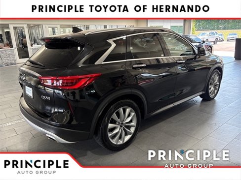 Used 2021 INFINITI QX50 Luxe image 6