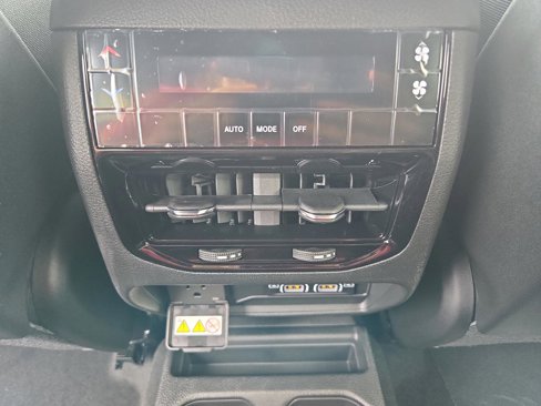 New 2025 Jeep Grand Cherokee L Altitude image 59