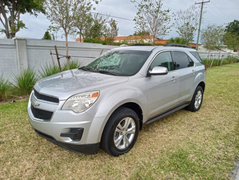 Used 2011 Chevrolet Equinox LT w/ Driver Convenience Package image 2