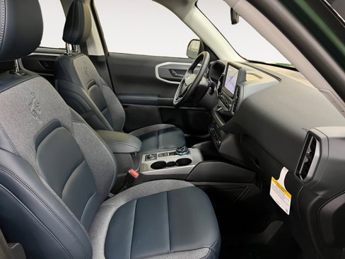New 2024 Ford Bronco Sport Outer Banks w/ Tech Package image 18