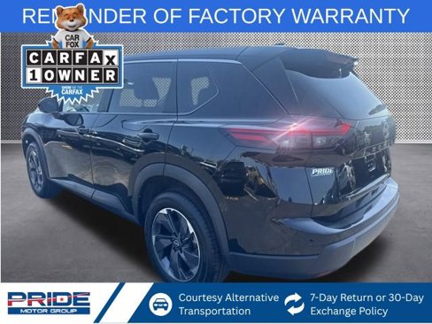 Used 2024 Nissan Rogue SV image 4