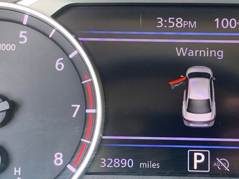 Used 2024 Nissan Sentra SV image 38