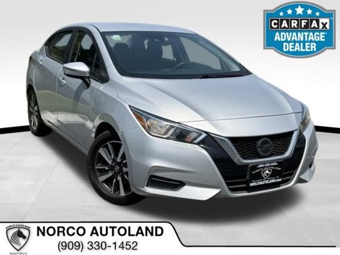 Used 2021 Nissan Versa SV image 1