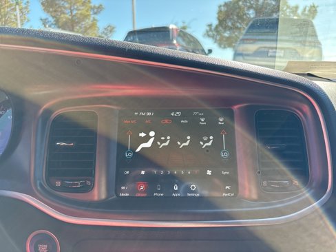 Used 2020 Dodge Charger R/T w/ Blacktop Package image 32