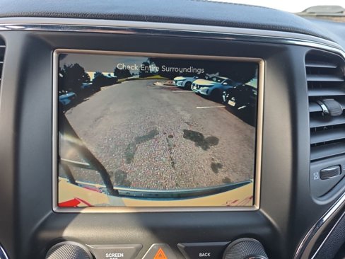 Used 2015 Jeep Grand Cherokee Overland image 19