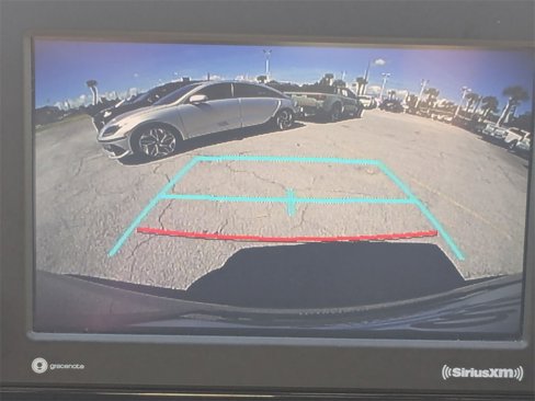 Used 2020 Toyota RAV4 LE image 14
