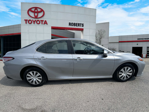 Certified 2019 Toyota Camry LE image 8