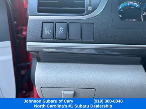 Used 2013 Toyota Camry XLE image 17