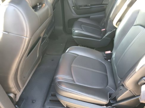 Used 2013 Chevrolet Traverse LT image 17