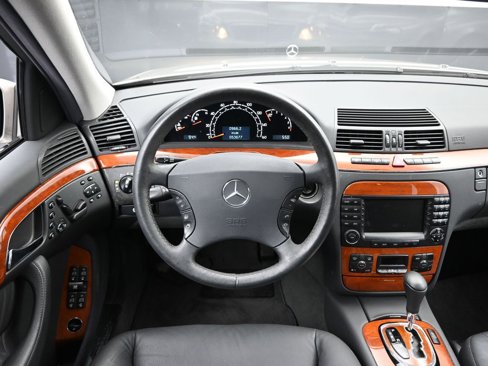 Used 2005 Mercedes-Benz S 430 image 17