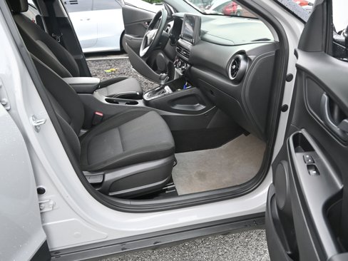 Used 2023 Hyundai Kona SEL w/ Cargo Package image 25
