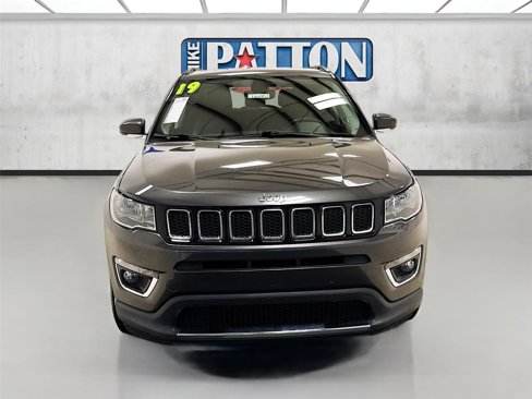 Used 2019 Jeep Compass Limited image 2