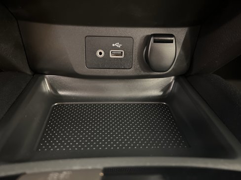 Used 2022 Nissan Rogue Sport S image 19