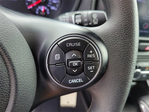 Certified 2022 Kia Soul LX w/ Technology Package image 26