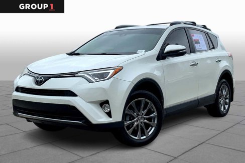 Used 2018 Toyota RAV4 Limited image 1