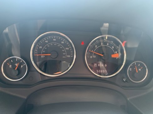 Used 2016 Jeep Compass High Altitude image 18