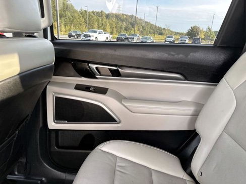 Used 2021 Kia Telluride S image 16
