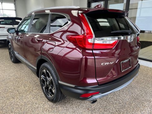 Used 2018 Honda CR-V Touring image 4