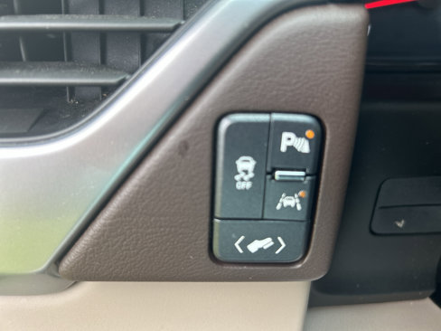 Used 2019 Chevrolet Tahoe LT image 20