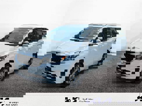 Used 2016 Kia Sedona L image 1