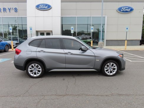 Used 2012 BMW X1 xDrive28i image 4