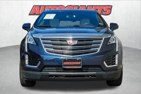 Used 2017 Cadillac XT5 FWD image 4